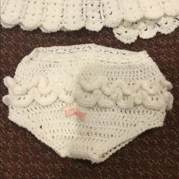 New Handmade Crochet Baby Set - Picture 5 of 6